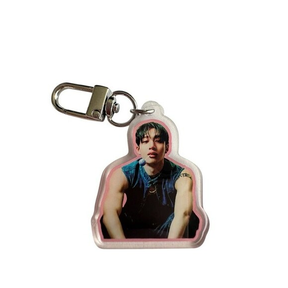Bang Chan Stray Kids Dominate ATE Kawaii Acrylic Keychain Bias Gift Accessory - Picture 2 of 3